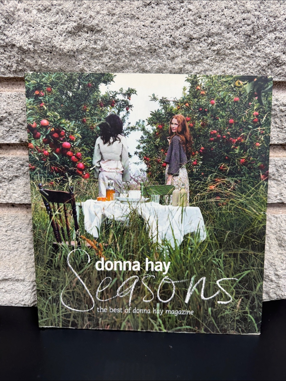 Donna Hay Seasons: The Best of Donna Hay Magazine Cookbook Magazine Green One